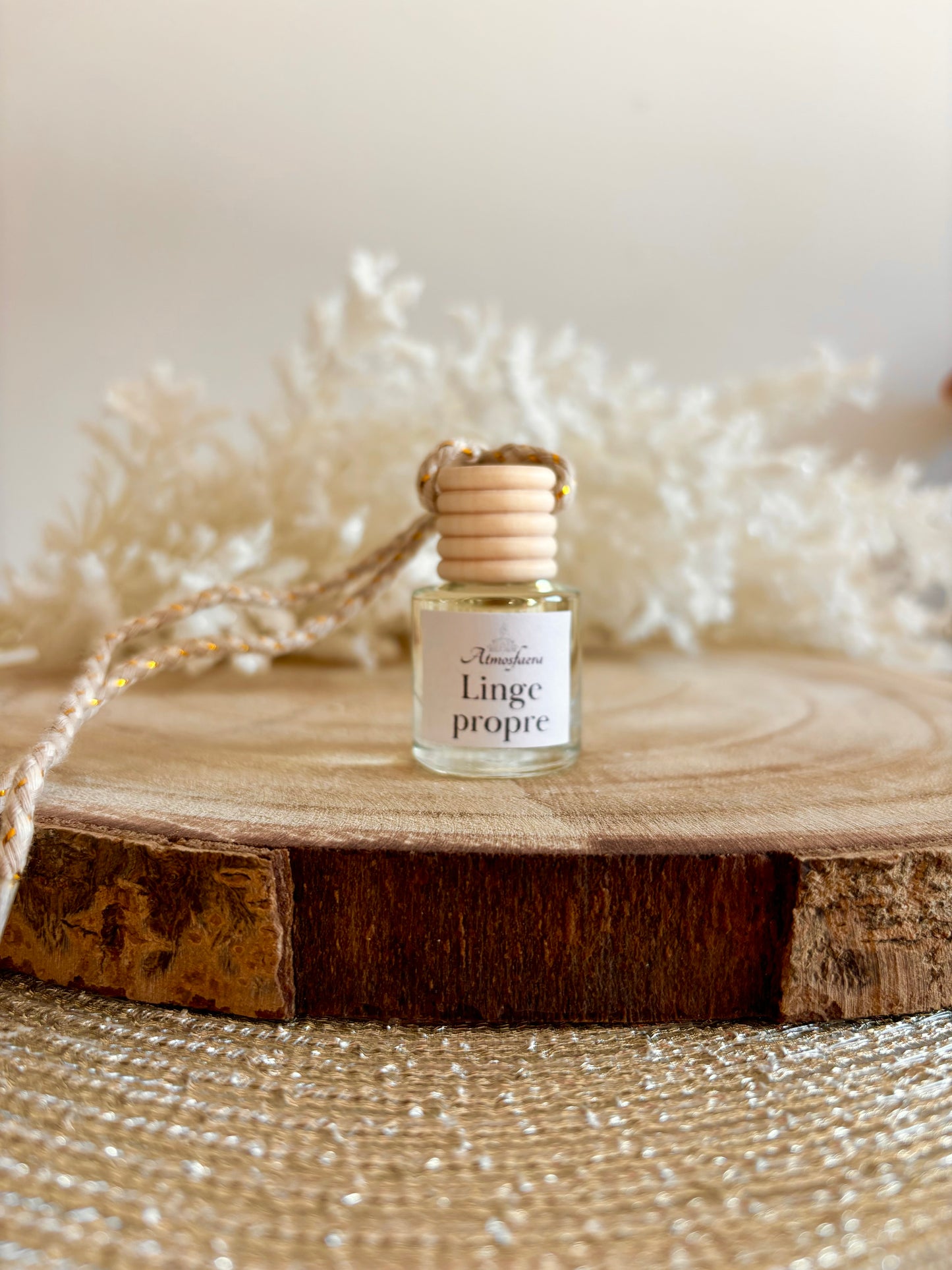 Diffuseur de parfum pour voiture linge propre